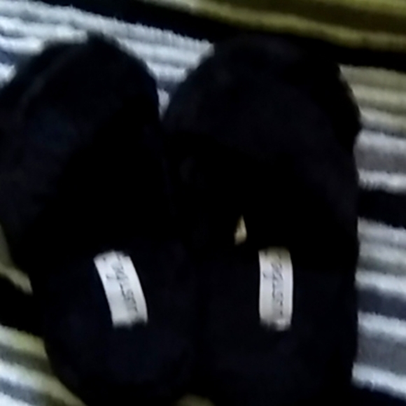 Shoe - Picture 4 of 4